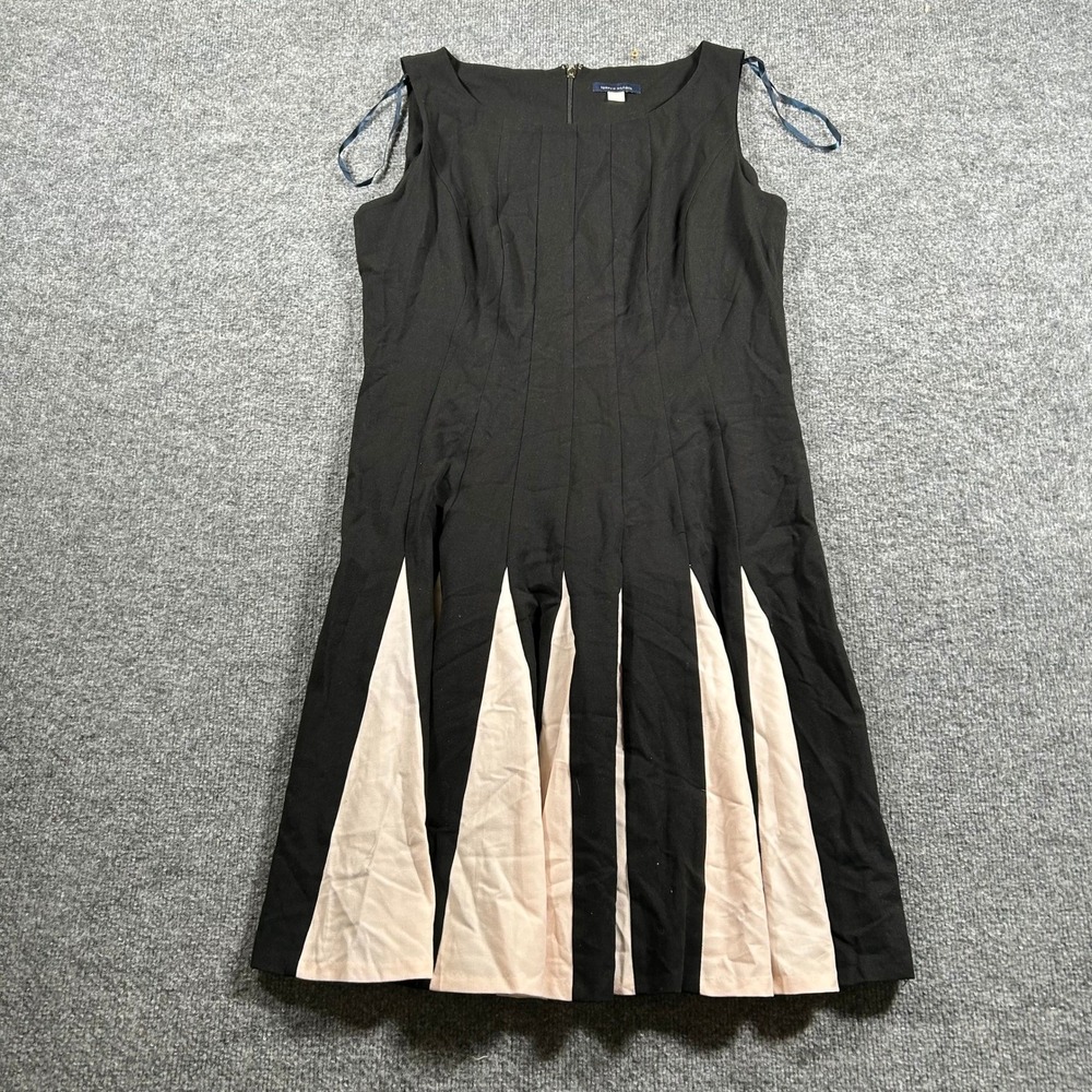Tommy Hilfiger Dress Womens Size 14 Black Cream Pleated Hem Sleeveless Fit Flare